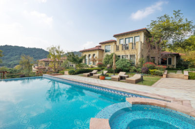 valley property 400x265 - Beautiful Mansion in Hollywood